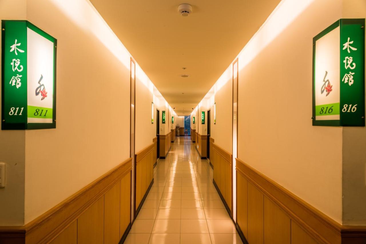 Crystal Hotel Renai Bagian luar foto